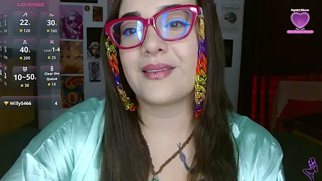 Snapshot of Nova-Satela chatting on 05-11-26, 04:04 Nova-Satela online show from 05-11-26, 04:04
