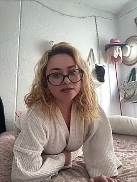 Lililuxx online show from 02-28-26, 08:32