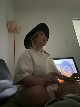 Lililuxx online show from 03-29-26, 02:33