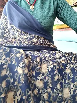 Queen chayna online show from 02-15-26, 03:14