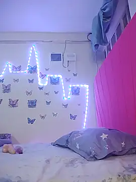 smily sophia online show from 04-19-26, 01:43