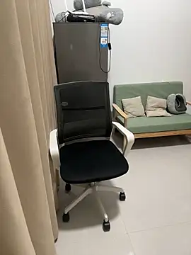  xiaoxinxin  online show from 03-12-26, 02:12