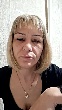 MissKryss online show from 02-28-26, 01:39