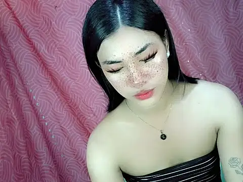 Snapshot of Margalona_ chatting on 07-16-26, 04:18 Margalona online show from 07-16-26, 04:18