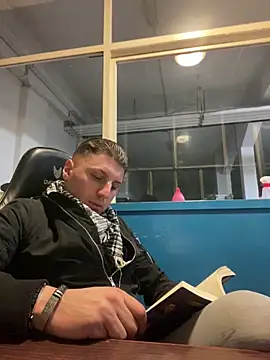 allee2206 online show from 04-21-26, 09:17