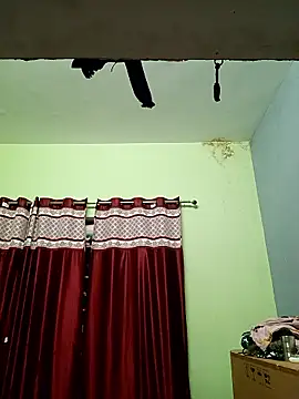 School hot teacher online show from 01-17-26, 03:50