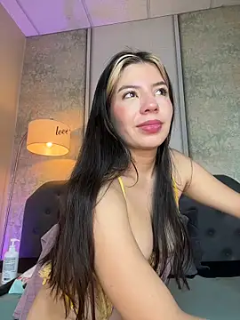 Snapshot of ShyDesireXXX chatting on 06-08-26, 09:37 ShyDesireXXX online show from 06-08-26, 09:37