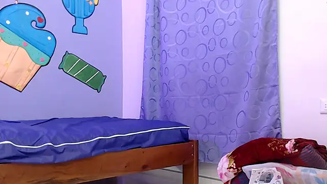 skinnysexzara18 online show from 02-01-26, 01:26