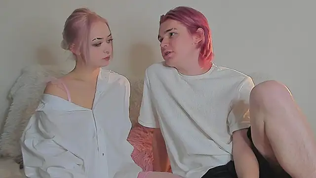 SweetheartsFriends online show from 02-05-26, 07:24