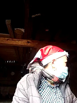 Snapshot of Agnes-baby chatting on 01-10-26, 03:52 Agnes-baby online show from 01-10-26, 03:52