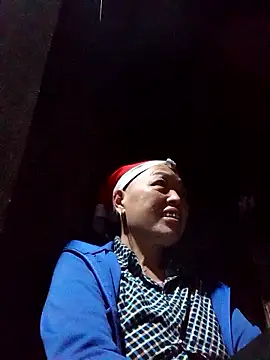 Snapshot of Agnes-baby chatting on 01-13-26, 12:43 Agnes-baby online show from 01-13-26, 12:43