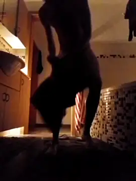 Erz84 online show from 10-22-25, 09:58