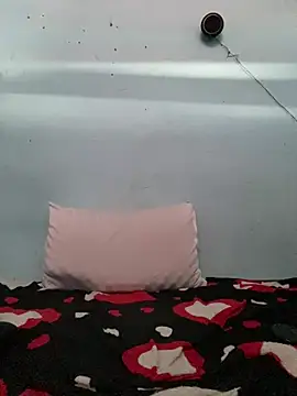 Tlrx30 online show from 04-20-26, 01:47