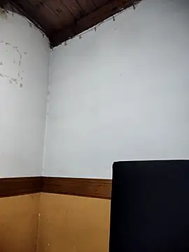 Nanucurlyxx online show from 04-14-26, 04:02