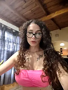 Snapshot of Nanucurlyxx chatting on 04-24-26, 08:44 Nanucurlyxx online show from 04-24-26, 08:44