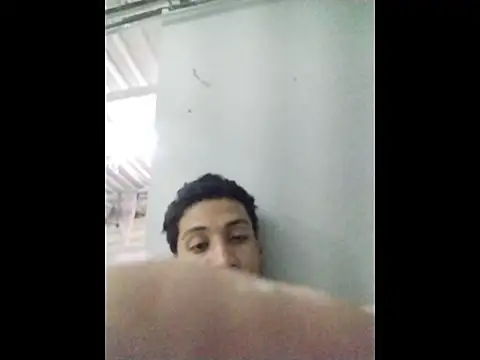 Snapshot of AlejandreBy chatting on 04-30-26, 11:42 AlejandreBy online show from 04-30-26, 11:42