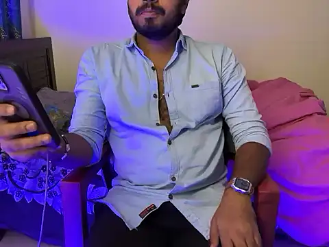 Snapshot of Ruthless_guyy chatting on 02-12-26, 06:36 Ruthless guyy online show from 02-12-26, 06:36