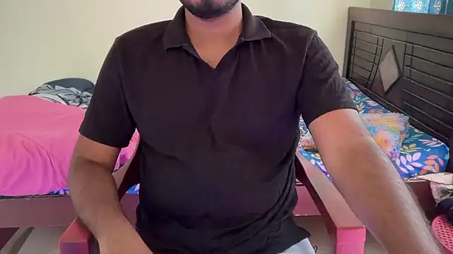 Snapshot of Ruthless_guyy chatting on 03-02-26, 10:33 Ruthless guyy online show from 03-02-26, 10:33