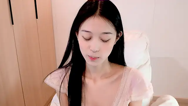 iiiiiiiiiu online show from 01-17-26, 02:00