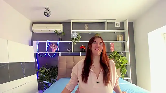 Snapshot of StephieRousee chatting on 02-27-26, 06:24 StephieRousee online show from 02-27-26, 06:24