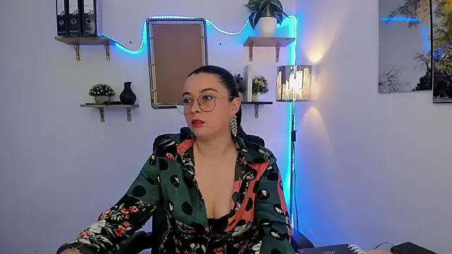 Victoria cg1 online show from 01-13-26, 09:47