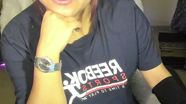 Snapshot of Tannushree chatting on 05-19-26, 06:47 Tannushree online show from 05-19-26, 06:47