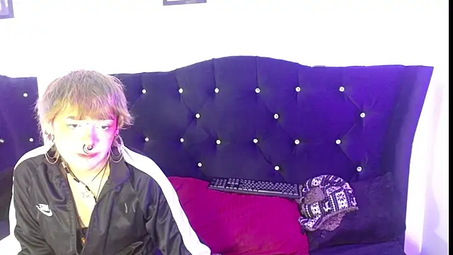 Neko ne69 online show from 04-15-26, 01:18