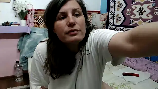 Snapshot of Adelinemilf chatting on 05-12-26, 04:42 Adelinemilf online show from 05-12-26, 04:42