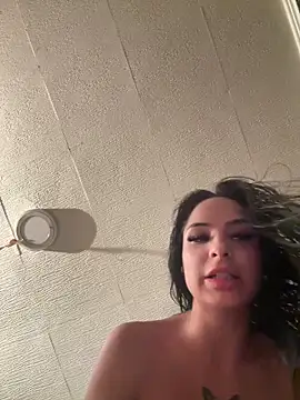 Evelin199 online show from 06-10-26, 05:56
