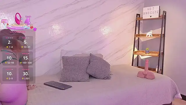 mia gold  online show from 05-30-26, 07:00