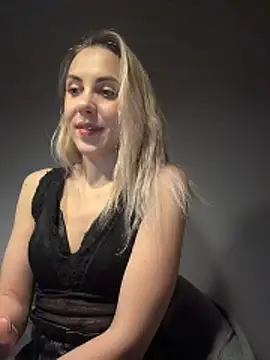 ElenaWhitmore online show from 03-09-26, 12:14