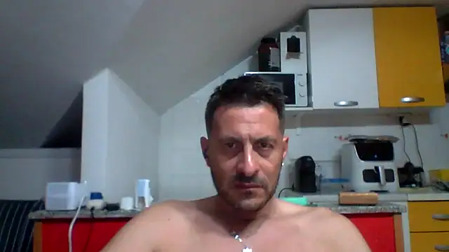 Snapshot of colosone chatting on 05-28-26, 07:22 colosone online show from 05-28-26, 07:22