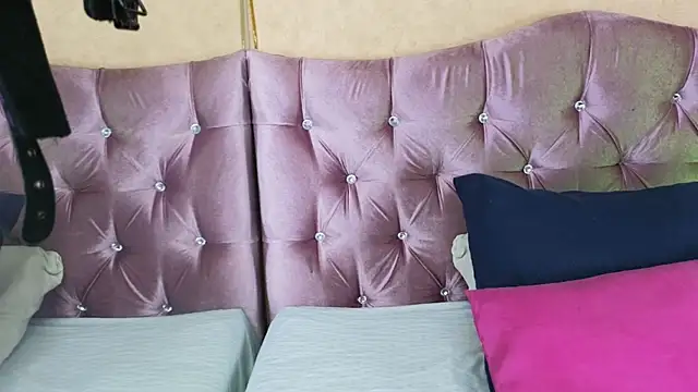 Missy 22  online show from 04-16-26, 01:45