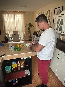 wolfbucker online show from 03-17-26, 01:47