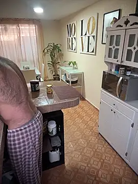 wolfbucker online show from 03-25-26, 01:17