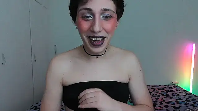 Snapshot of HoneyValentine chatting on 02-23-26, 08:50 HoneyValentine online show from 02-23-26, 08:50