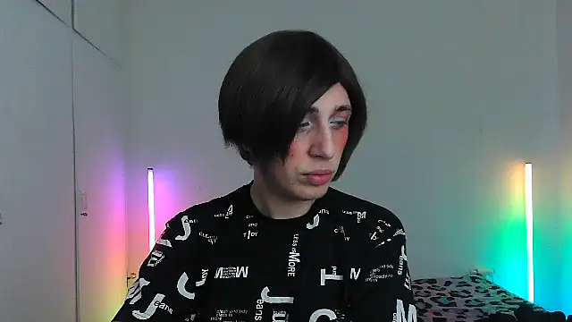 HoneyValentine online show from 03-12-26, 08:15