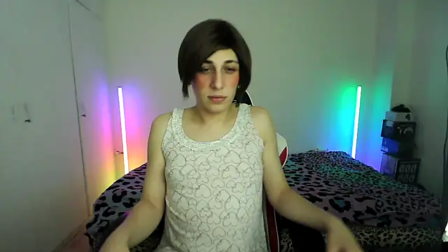 HoneyValentine online show from 04-10-26, 04:23