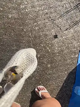 joel852 online show from 04-12-26, 06:35