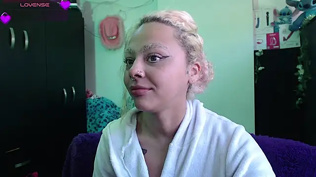 maddiie online show from 01-18-26, 03:27