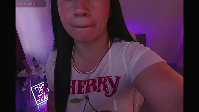 Alice smith 1t  online show from 02-11-26, 03:06