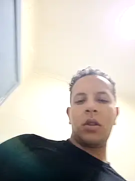 Albertofcille online show from 04-15-26, 02:40