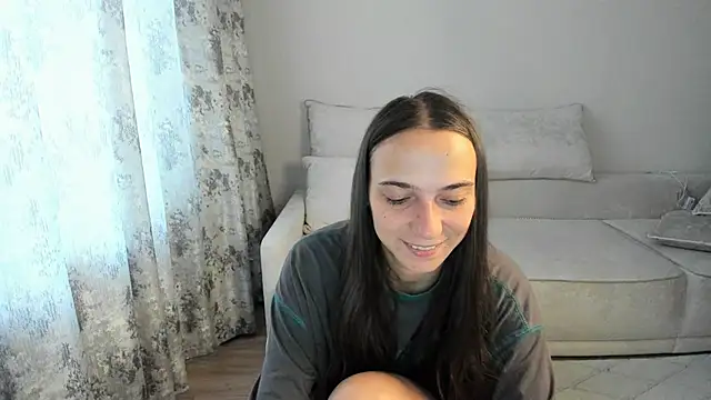 AnnaMized online show from 04-08-26, 12:21