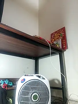 Lyna sexy24 online show from 04-06-26, 11:38