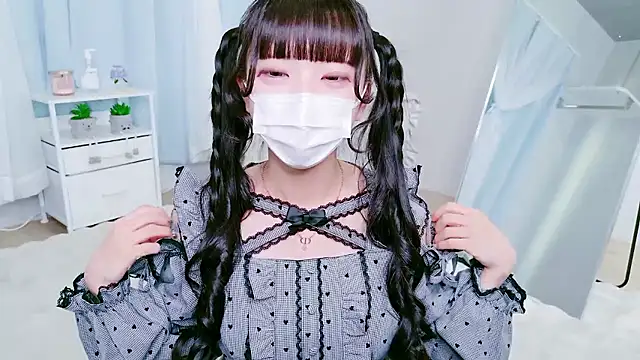 Snapshot of Nonn_chan chatting on 03-01-26, 04:03 Nonn chan online show from 03-01-26, 04:03