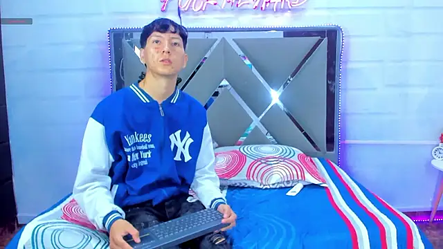 BunnyLove  online show from 03-02-26, 12:13