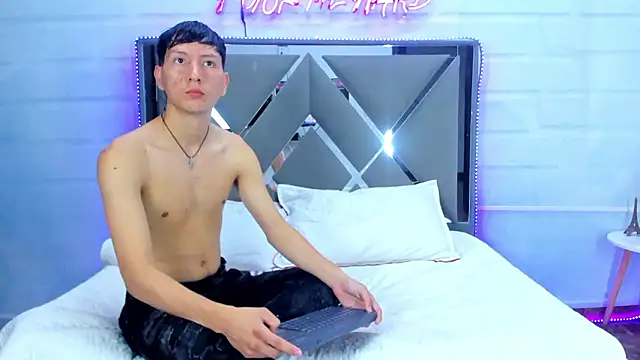 BunnyLove  online show from 03-13-26, 12:17