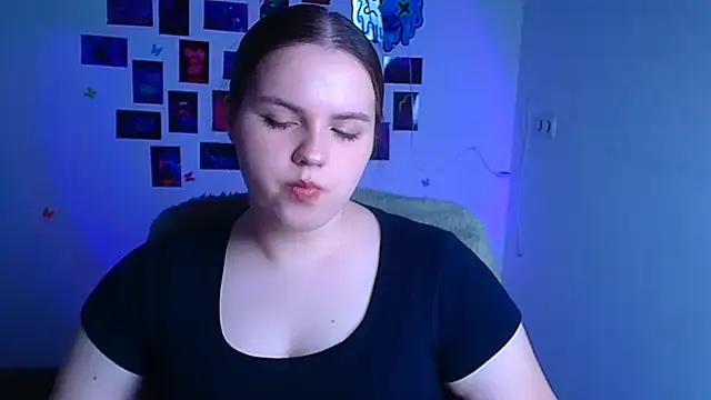 Kitty Mia Kitty online show from 03-09-26, 06:39