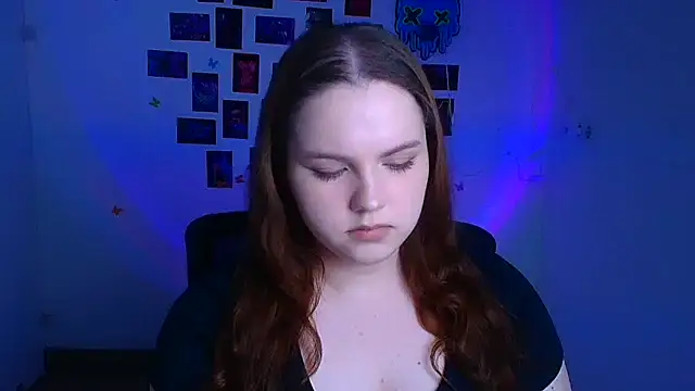 Kitty Mia Kitty online show from 04-10-26, 05:39