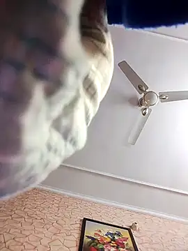 Snapshot of babydoll7172 chatting on 02-18-26, 07:54 babydoll7172 online show from 02-18-26, 07:54